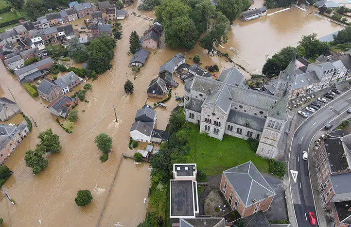 inondations : périurbanisation et imperméabilisation des sols