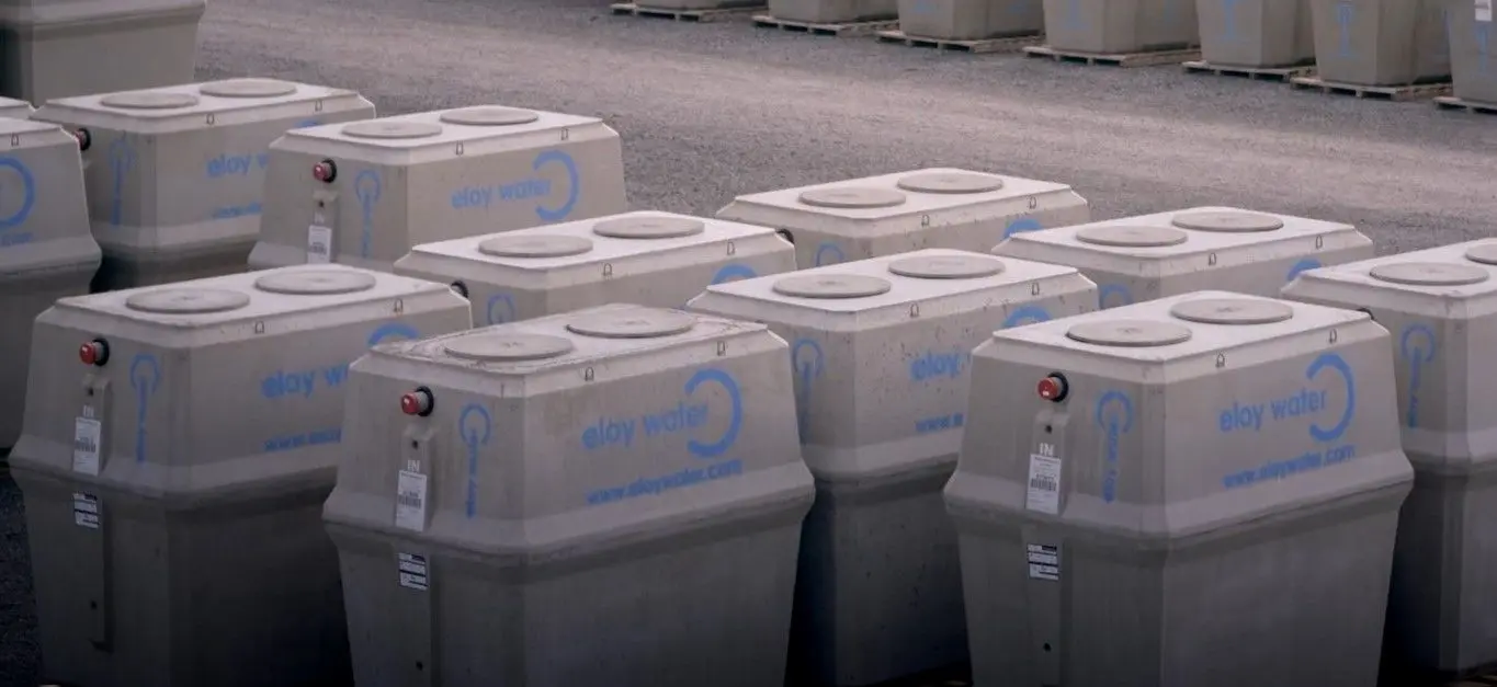 plusieurs cuves en France accumulées dans un endroit